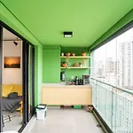 Large 1 Bedroom 2 Balconies And A Work Space