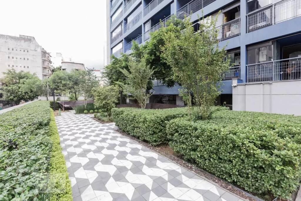 Large 1 Bedroom 2 Balconies And A Work Space * São Paulo