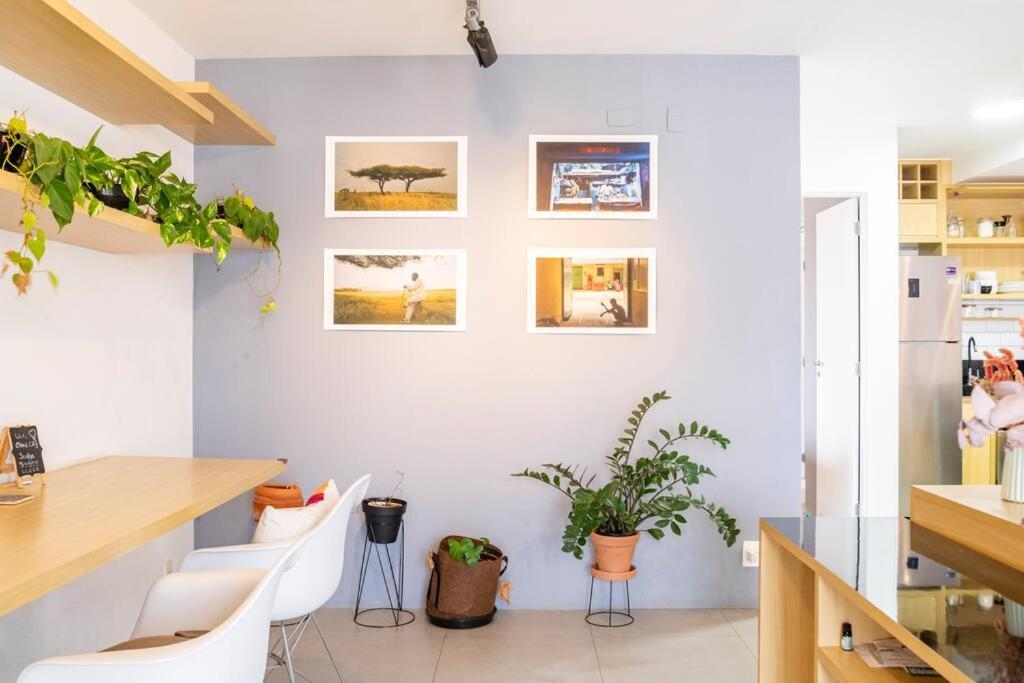 Large 1 Bedroom 2 Balconies And A Work Space Apartamento *