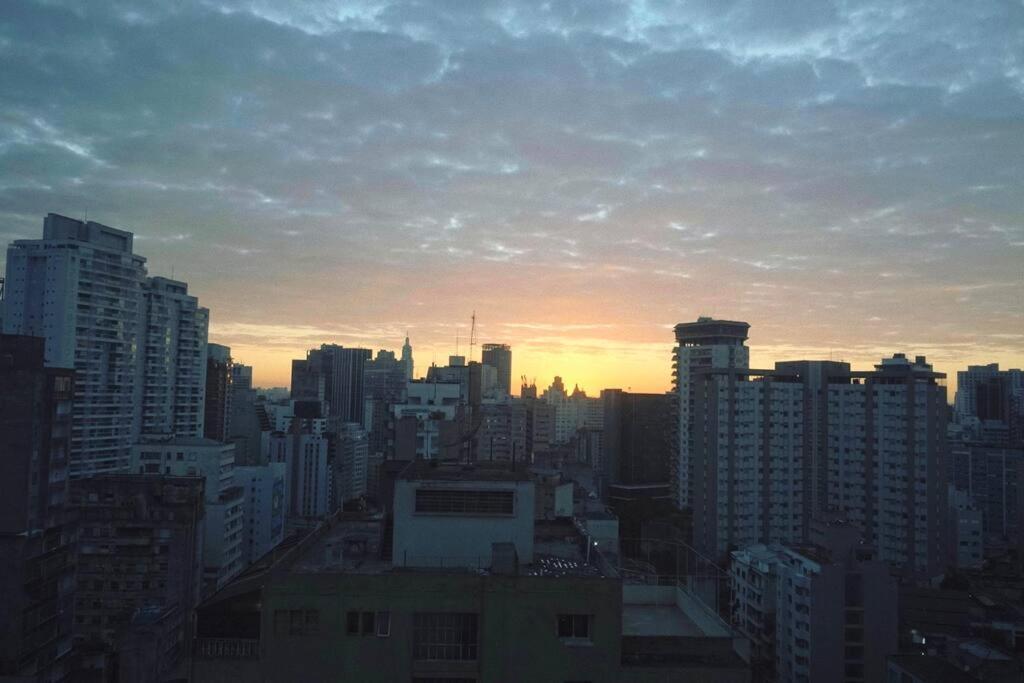 Apartamento Large 1 Bedroom 2 Balconies And A Work Space São Paulo