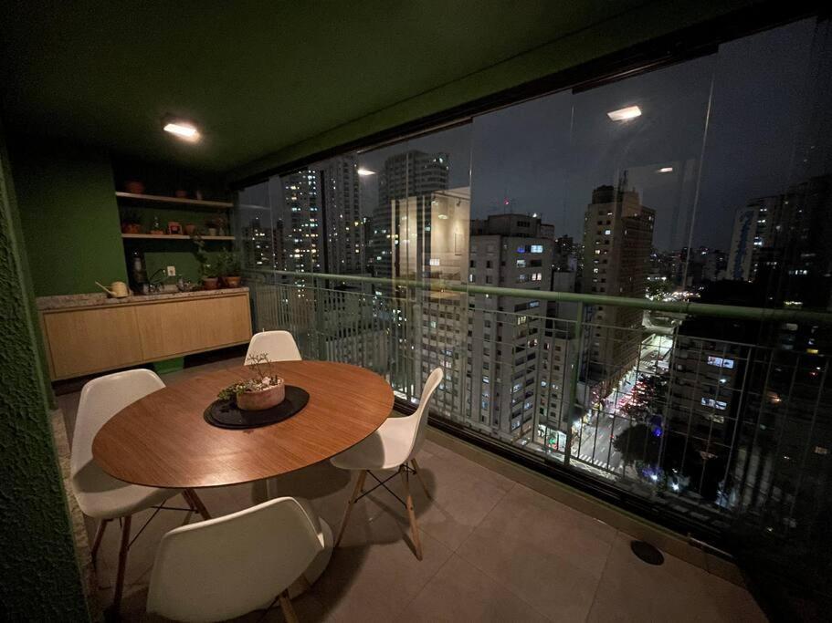 Apartamento Large 1 Bedroom 2 Balconies And A Work Space São Paulo